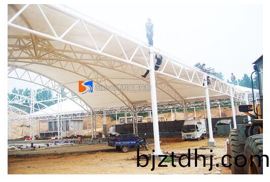 PTFE膜(mo)結構建(jian)築的常(chang)見類型有(you)哪(na)些(xie)