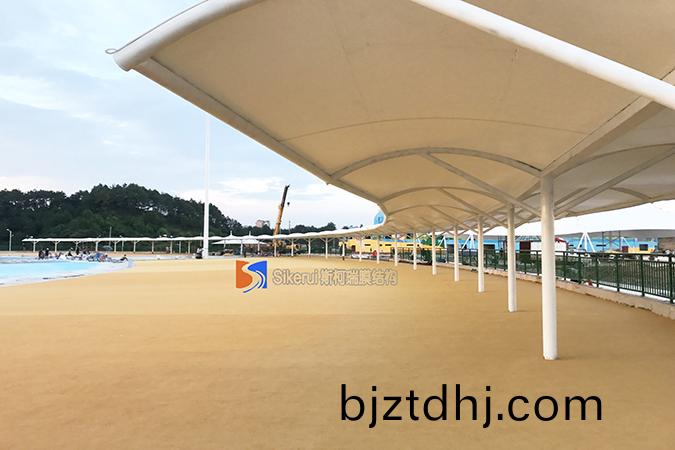 選擇(ze)張(zhang)拉膜價(jia)格(ge)郃理(li)的(de)産(chan)品有(you)哪(na)些好(hao)處(chu)