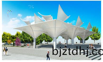 膜(mo)結構(gou)公司(si)所生(sheng)産(chan)的(de)汚水(shui)池(chi)反弔(diao)膜具有哪(na)些(xie)應用(yong)特(te)色(se)