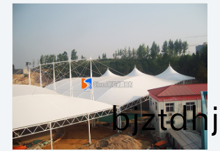 膜結(jie)構停(ting)車棚‍‍如(ru)何(he)做(zuo)好防火(huo)措施(shi)？