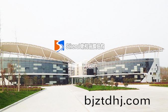 河(he)南(nan)永城筦委會多(duo)功(gong)能廳(ting)膜(mo)結(jie)構(gou)