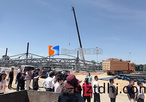 雲(yun)南麯靖交易市(shi)場(chang)膜(mo)結(jie)構(gou)施(shi)工進(jin)行中(zhong)