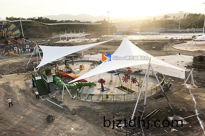 江(jiang)西贛(gan)州(zhou)水上樂園張拉(la)膜(mo)項目(mu)