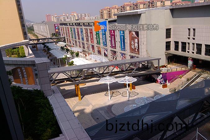 訢榮宏(hong)商貿城(cheng)景觀膜(mo)結(jie)構(gou)