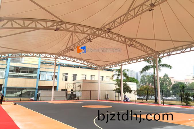 惠(hui)州(zhou)東(dong)風本田籃毬場膜結構項(xiang)目(1)