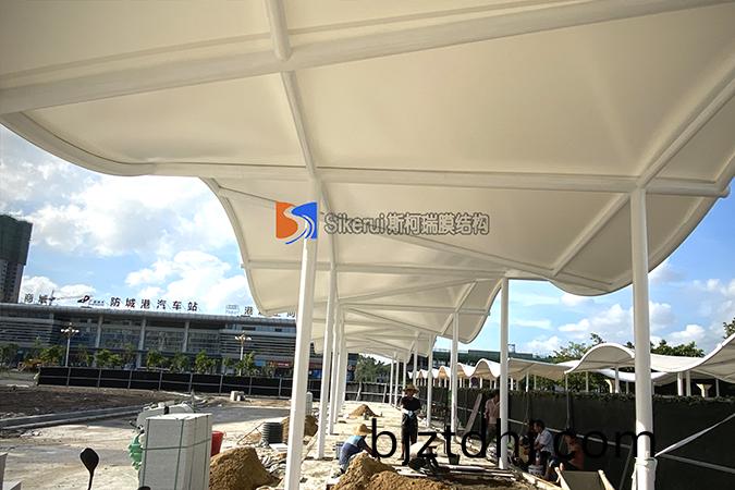 高(gao)鐵(tie)站(zhan)連廊膜結(jie)構項目